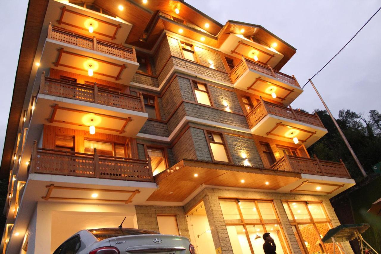 Hotel Vaibhav Regency Manāli Zewnętrze zdjęcie