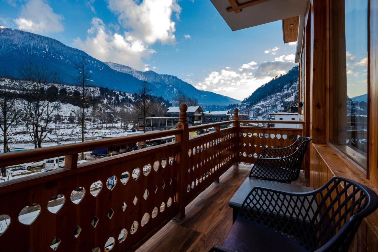 Hotel Vaibhav Regency Manāli Zewnętrze zdjęcie