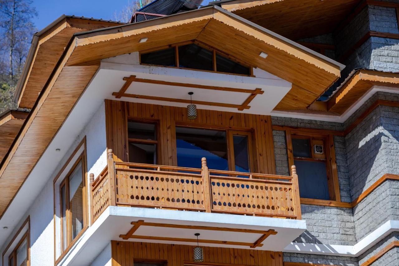 Hotel Vaibhav Regency Manāli Zewnętrze zdjęcie